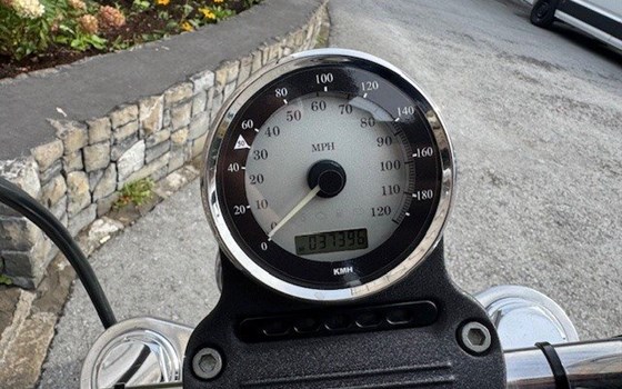 Gebrauchtmotorrad Harley-Davidson Dyna Super Glide FXD - Bild 7 Gebrauchtmotorrad Harley-Davidson Dyna Super Glide FXD - Bild 7