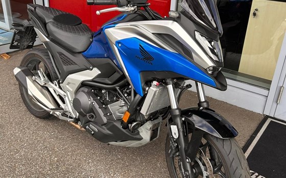 Gebrauchtmotorrad Honda NC750X DCT - Bild 1 Gebrauchtmotorrad Honda NC750X DCT - Bild 1