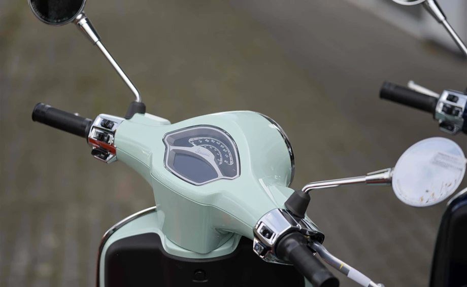 Angebot Vespa Primavera 125 Bild 11: Angebot Vespa Primavera 125