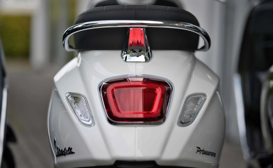 Angebot Vespa Primavera 125 Bild 6: Angebot Vespa Primavera 125