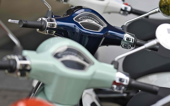 Neufahrzeug Vespa Primavera 125 - Bild 9