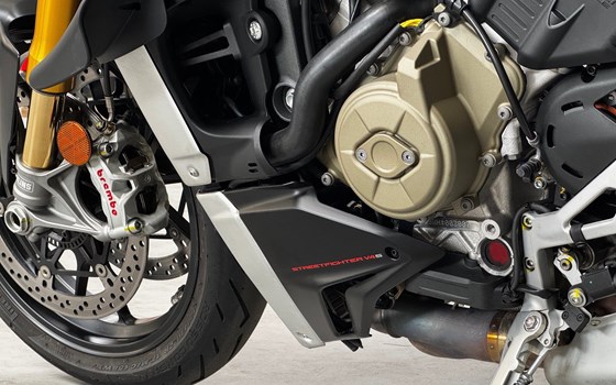 Gebrauchtmotorrad Ducati Streetfighter V4 S - Bild 12