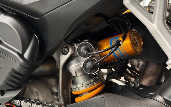 Gebrauchtmotorrad Ducati Streetfighter V4 S - Bild 13