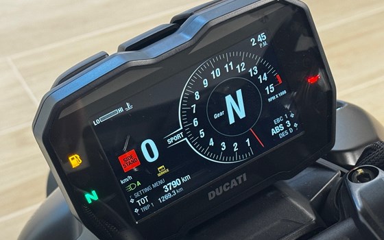 Gebrauchtmotorrad Ducati Streetfighter V4 S - Bild 16