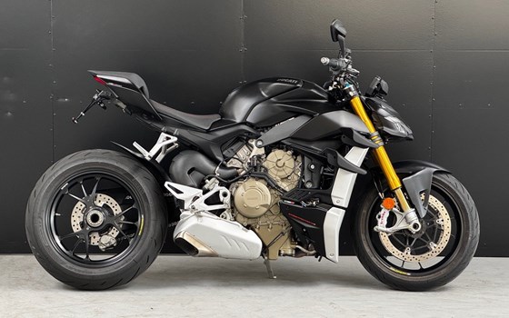 Gebrauchtmotorrad Ducati Streetfighter V4 S - Bild 2