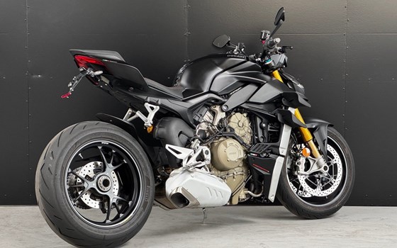 Gebrauchtmotorrad Ducati Streetfighter V4 S - Bild 3