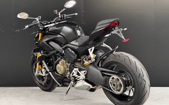 Gebrauchtmotorrad Ducati Streetfighter V4 S - Bild 5