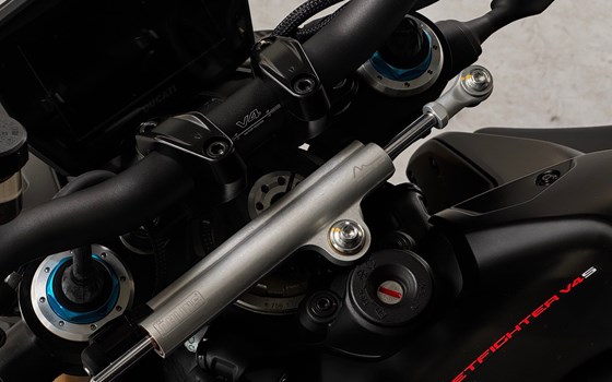 Gebrauchtmotorrad Ducati Streetfighter V4 S - Bild 9