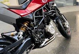 Gebrauchte Husqvarna Nuda 900 R Gebrauchte Husqvarna Nuda 900 R