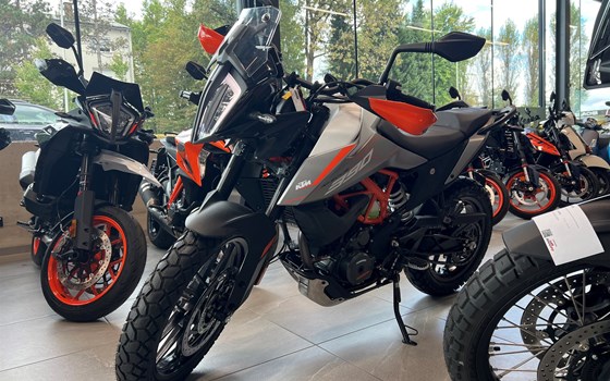 Gebrauchtmotorrad KTM 390 Adventure - Bild 1 Gebrauchtmotorrad KTM 390 Adventure - Bild 1