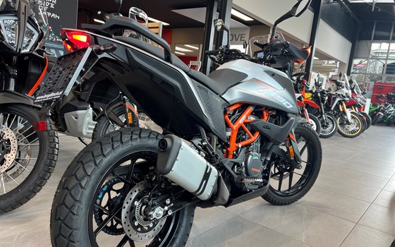 Gebrauchtmotorrad KTM 390 Adventure - Bild 3 Gebrauchtmotorrad KTM 390 Adventure - Bild 3