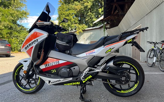 Gebrauchtmotorrad Honda Integra - Bild 4 Gebrauchtmotorrad Honda Integra - Bild 4