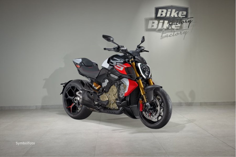 Ducati Diavel V4 RS