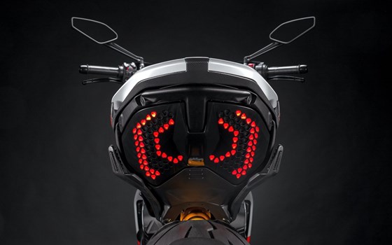 Neufahrzeug Ducati Diavel V4 RS - Bild 4 Neufahrzeug Ducati Diavel V4 RS - Bild 4