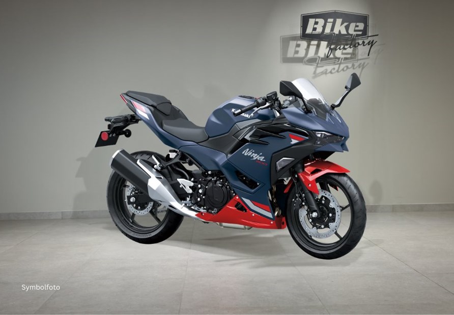 Kawasaki Ninja 500 SE (BU1 Blau & Rot)
