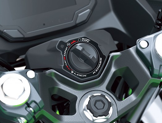 Kawasaki Ninja 500 SE (BK2 Schwarz Blau) - Bild 2