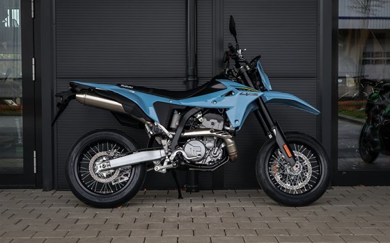 Neufahrzeug Suzuki DR-Z4SM - Bild 7