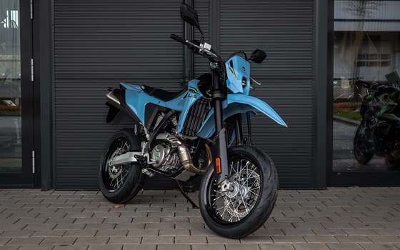 Neufahrzeug Suzuki DR-Z4SM - Bild 8