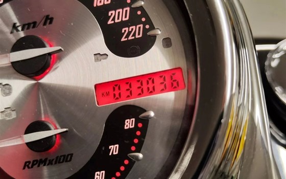 Offerta Harley-Davidson CVO Road King FLHRSE - Immagine 9