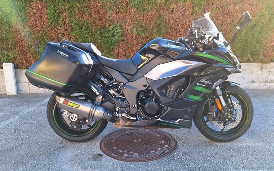 Gebrauchtmotorrad Kawasaki Ninja 1000SX - Bild 1 Gebrauchtmotorrad Kawasaki Ninja 1000SX - Bild 1