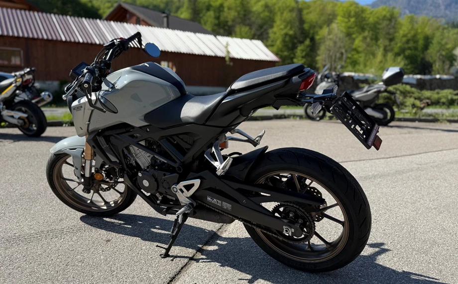 Angebot Honda CB125R Bild 2: Angebot Honda CB125R