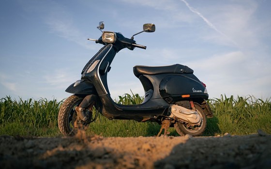 Gebrauchtmotorrad Vespa 50 S - Bild 1 Gebrauchtmotorrad Vespa 50 S - Bild 1