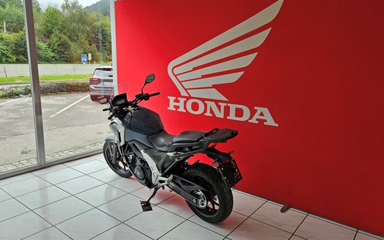 Gebrauchtmotorrad Honda NC750X DCT - Bild 3 Gebrauchtmotorrad Honda NC750X DCT - Bild 3