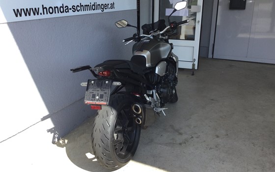 Gebrauchtmotorrad Honda CB 1000 R - Bild 3 Gebrauchtmotorrad Honda CB 1000 R - Bild 3