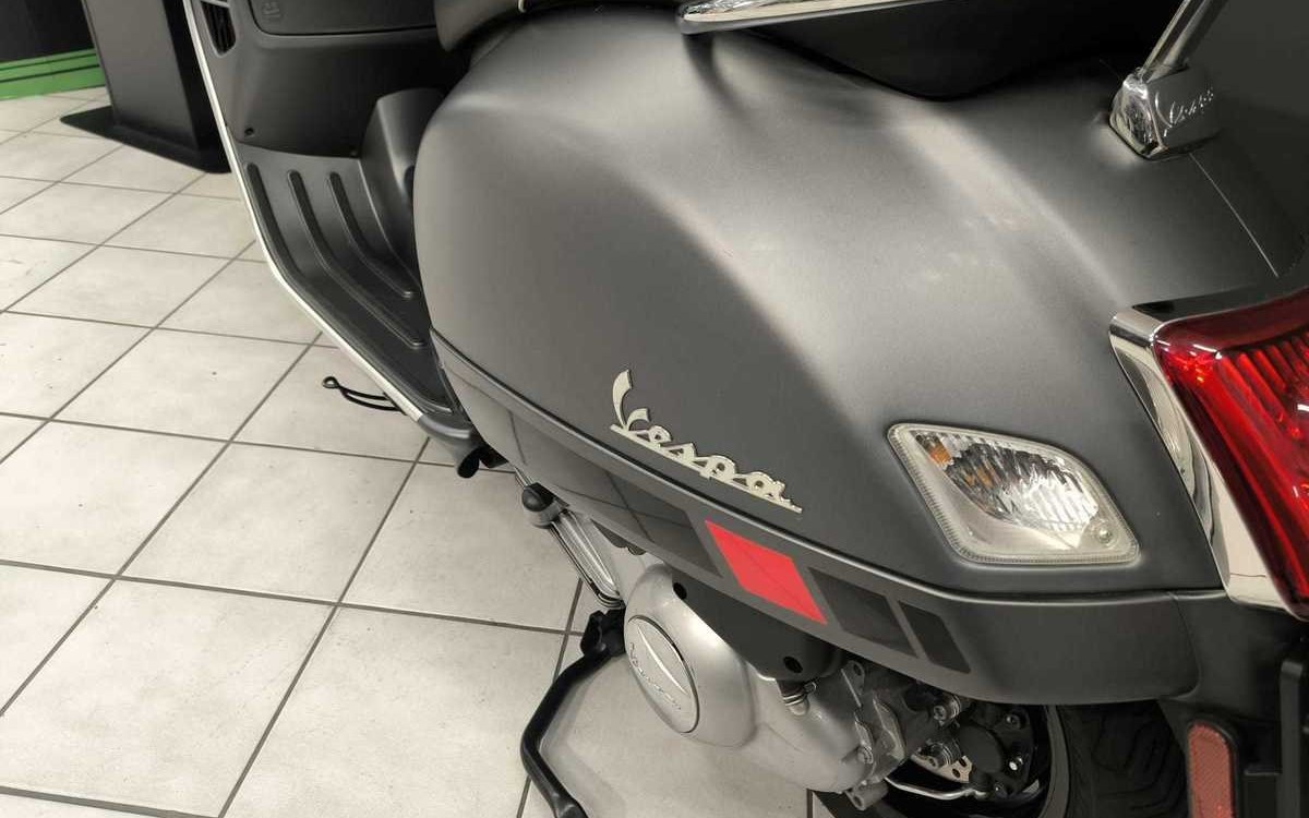 Angebot Vespa GTS 300 Super Sport
