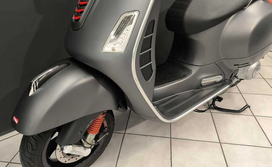 Angebot Vespa GTS 300 Super Sport Bild 11: Angebot Vespa GTS 300 Super Sport