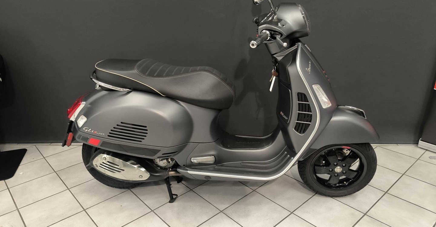 Angebot Vespa GTS 300 Super Sport