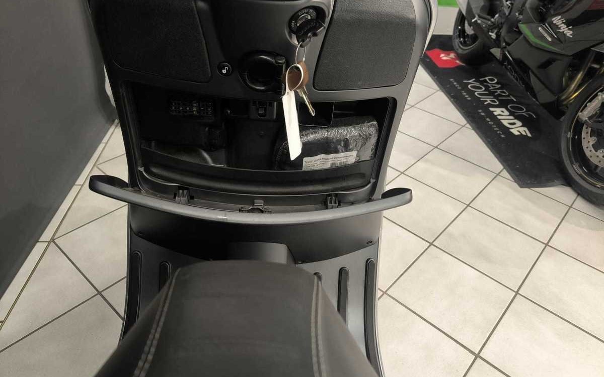 Angebot Vespa GTS 300 Super Sport