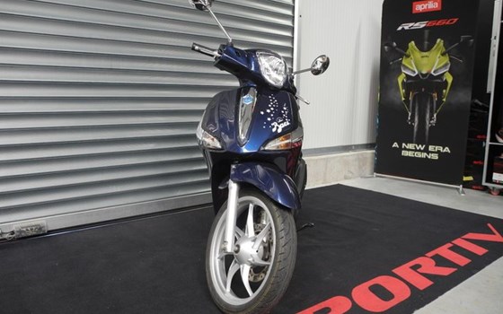 Gebrauchtmotorrad Piaggio Liberty 125 - Bild 3