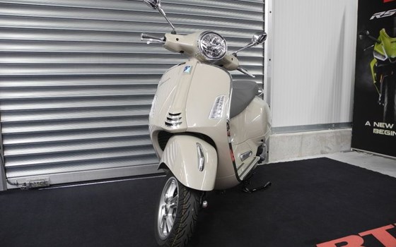 Neufahrzeug Vespa GTS 125 - Bild 6