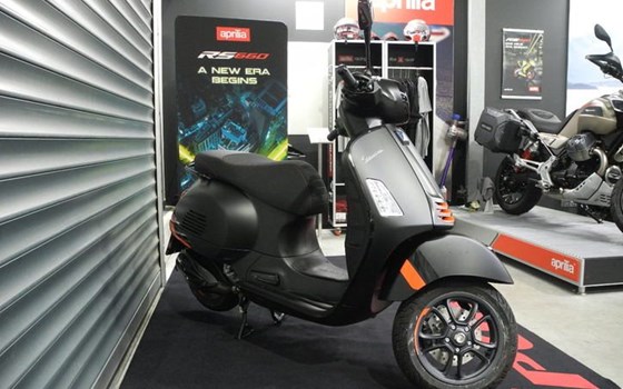 Neufahrzeug Vespa GTS 125 Super Sport - Bild 7