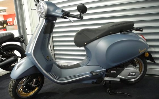 Neufahrzeug Vespa Primavera 125 Officina 8 - Bild 2