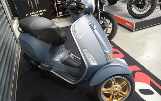 Neufahrzeug Vespa Primavera 125 Officina 8 - Bild 4