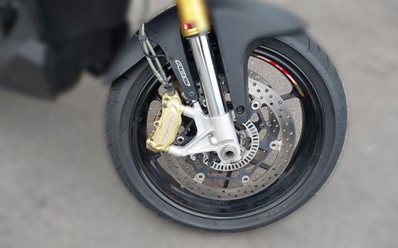 Gebrauchtmotorrad Aprilia Caponord 1200 ABS - Bild 5 Gebrauchtmotorrad Aprilia Caponord 1200 ABS - Bild 5