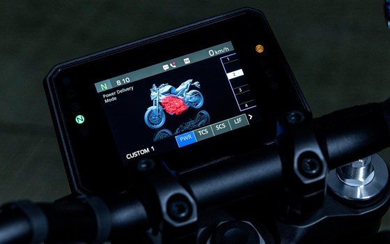 Gebrauchtmotorrad Yamaha MT-09 Y-AMT - Bild 9 Gebrauchtmotorrad Yamaha MT-09 Y-AMT - Bild 9