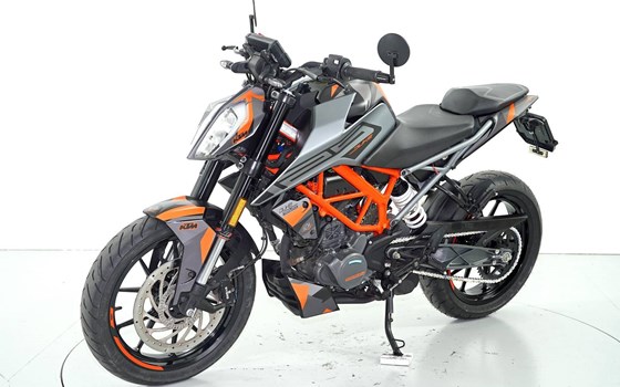 Motorrad Occasion KTM 125 Duke - Bild 3