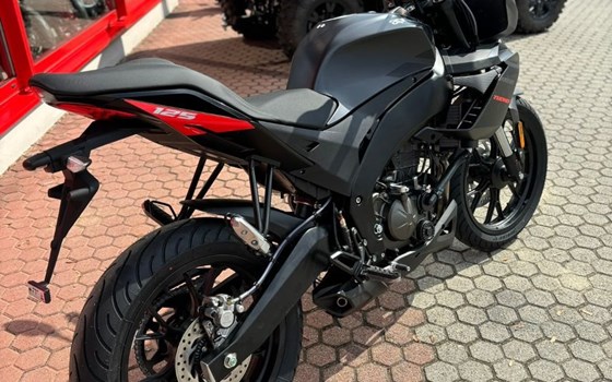 Neufahrzeug Aprilia Tuono 125 - Bild 3