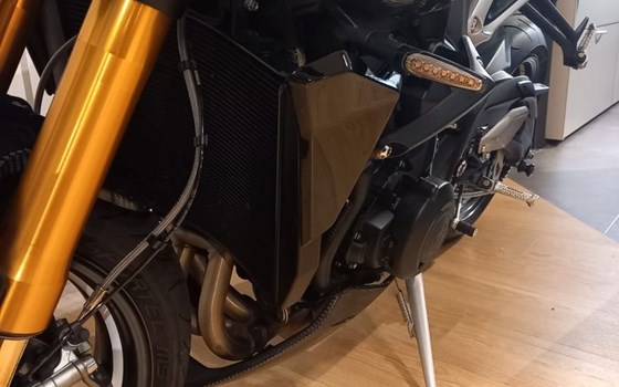 Gebrauchtmotorrad Triumph Street Triple RS - Bild 5