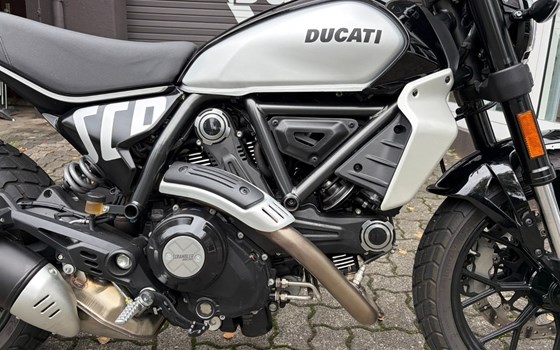 Gebrauchtmotorrad Ducati Scrambler 10° Anniversario Rizoma Edition - Bild 13