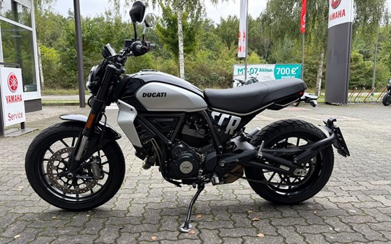 Gebrauchtmotorrad Ducati Scrambler 10° Anniversario Rizoma Edition - Bild 6