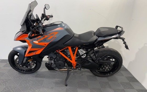 Gebrauchtmotorrad KTM 1290 Super Duke GT - Bild 3
