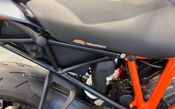 Gebrauchtmotorrad KTM 1290 Super Duke GT - Bild 4