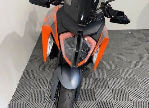 Gebrauchtmotorrad KTM 1290 Super Duke GT - Bild 5