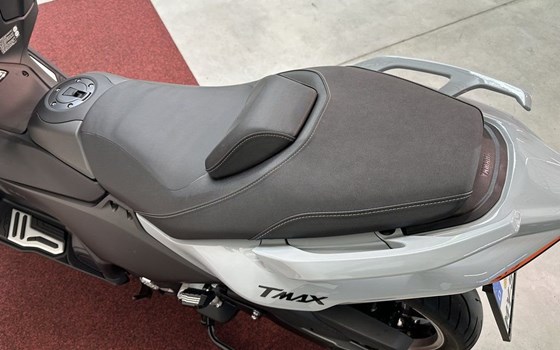 Gebrauchtmotorrad Yamaha TMAX 560 Tech Max - Bild 14