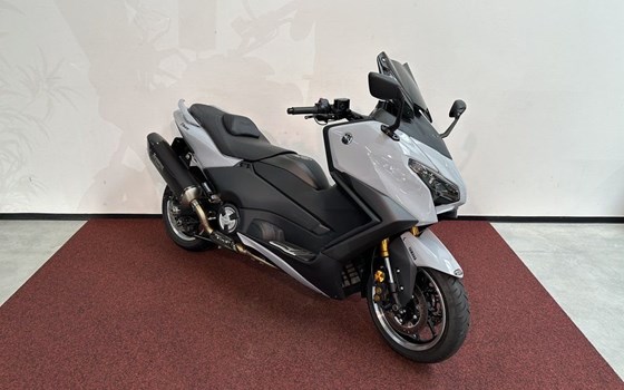 Gebrauchtmotorrad Yamaha TMAX 560 Tech Max - Bild 2