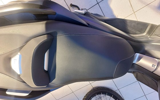 Gebrauchtmotorrad Yamaha XMAX 300 - Bild 12